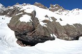 10 Baita Predoni sommersa dalla neve